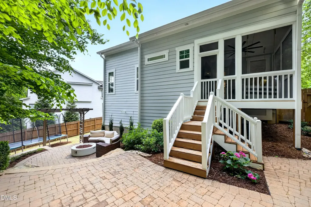 8109 Finland Drive Raleigh NC 27612