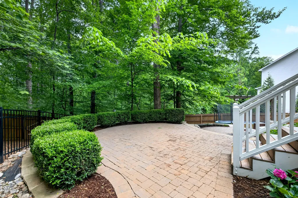 8109 Finland Drive Raleigh NC 27612