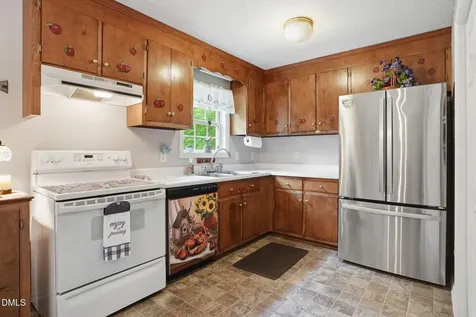 1006 S 6th Street Lillington NC 27546