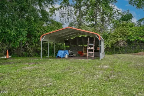 5069 Nc Highway 33 Tarboro NC 27886