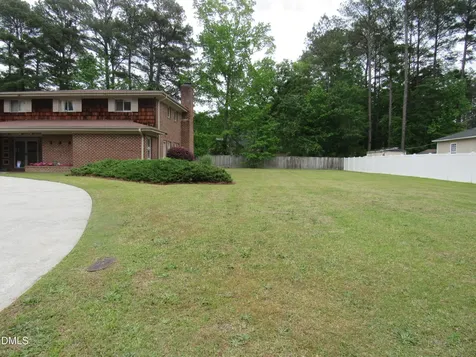 12 Cedar Drive Smithfield NC 27577