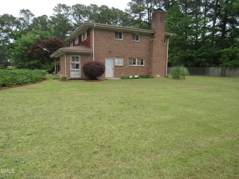 12 Cedar Drive Smithfield NC 27577