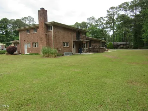 12 Cedar Drive Smithfield NC 27577