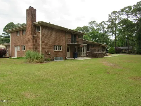 12 Cedar Drive Smithfield NC 27577
