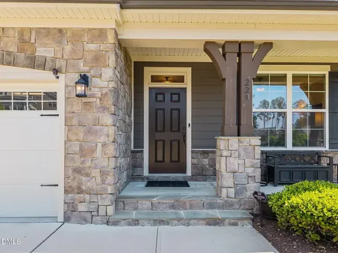 229 Fishburn Drive Apex NC 27523
