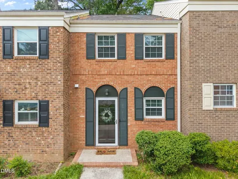 6303 New Market Way Raleigh NC 27615