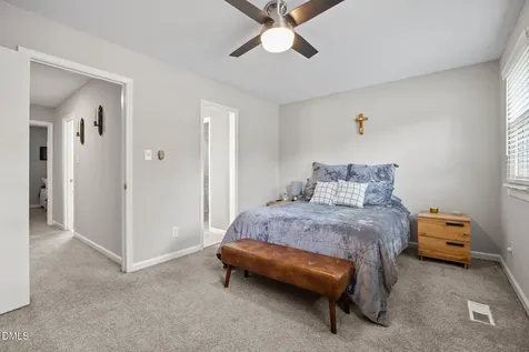 6303 New Market Way Raleigh NC 27615