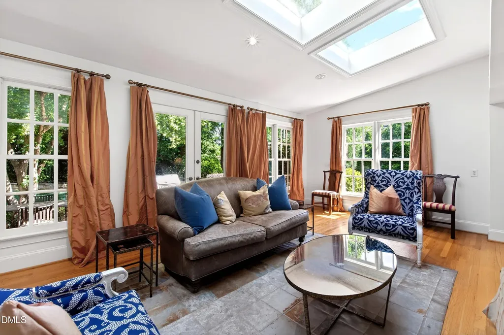 325 Buncombe Street Raleigh NC 27609