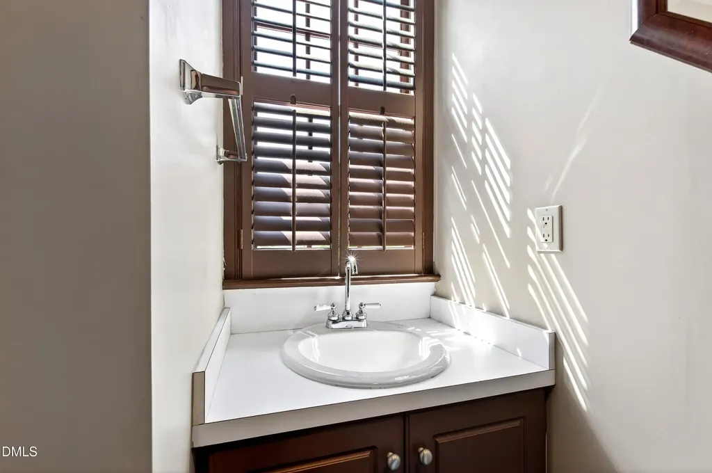 325 Buncombe Street Raleigh NC 27609
