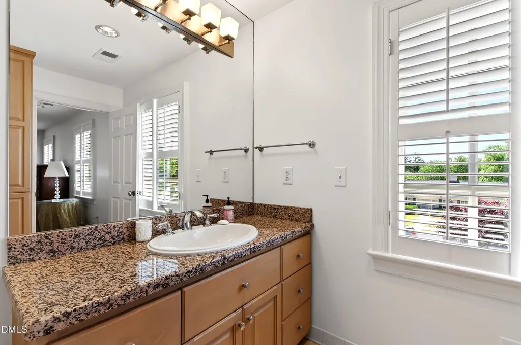 325 Buncombe Street Raleigh NC 27609