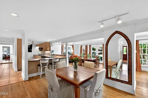 325 Buncombe Street Raleigh NC 27609