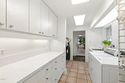 325 Buncombe Street Raleigh NC 27609