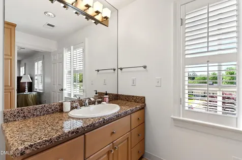 325 Buncombe Street Raleigh NC 27609