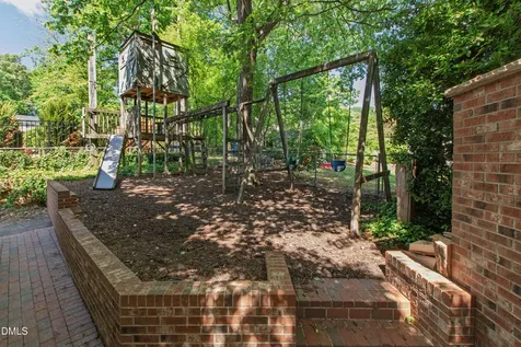 325 Buncombe Street Raleigh NC 27609