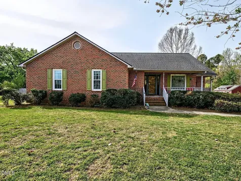 9721 Weathering Court Zebulon NC 27597