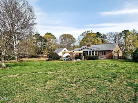 9721 Weathering Court Zebulon NC 27597