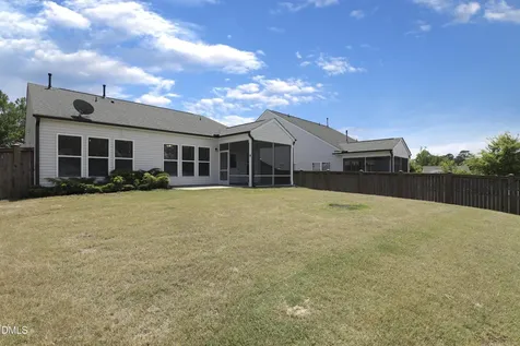 2528 Nassau Trace Fuquay Varina NC 27526