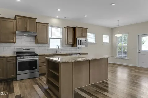2528 Nassau Trace Fuquay Varina NC 27526