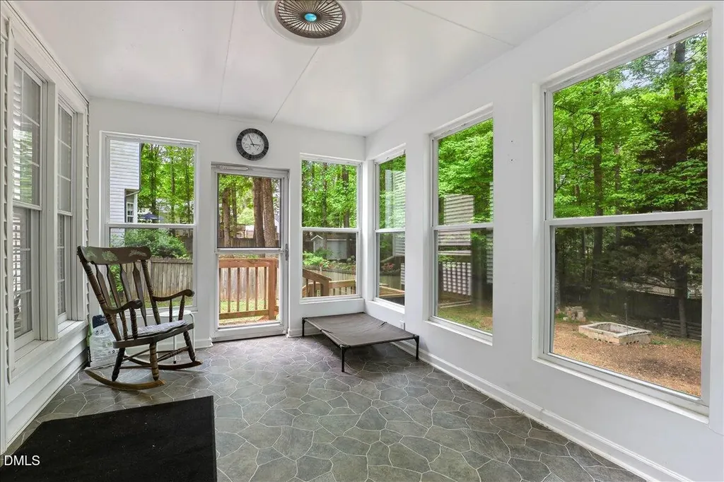 117 Cricket Hollow Run Clayton NC 27520
