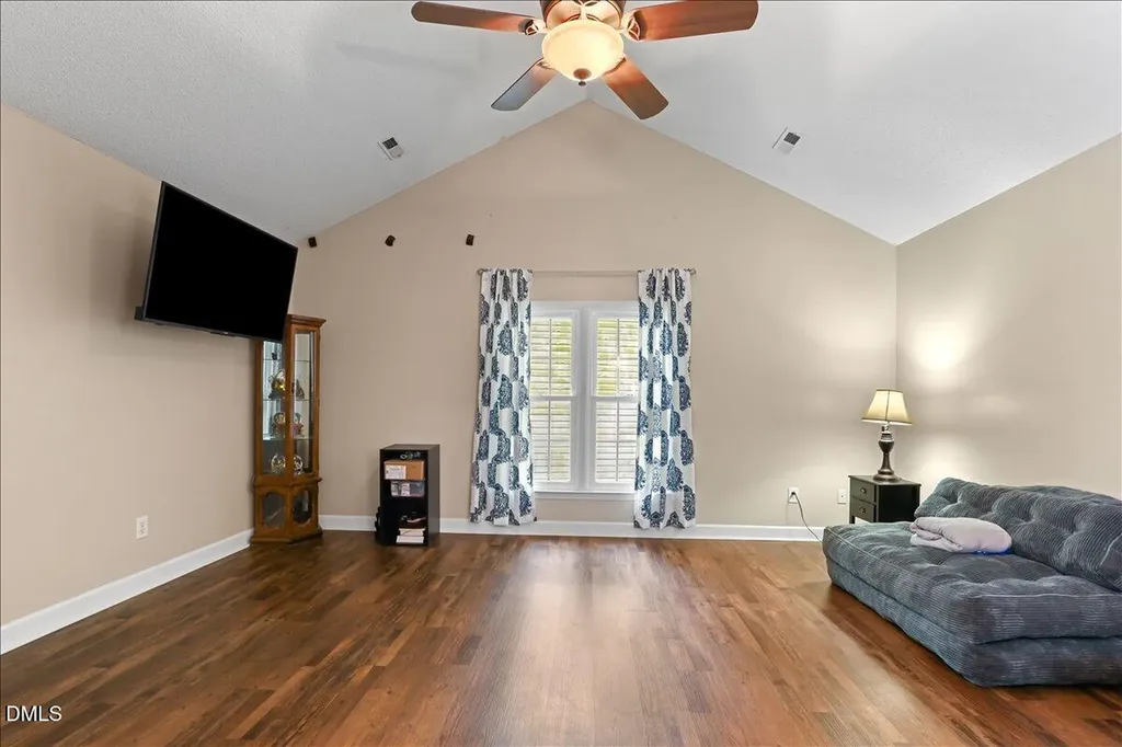 117 Cricket Hollow Run Clayton NC 27520
