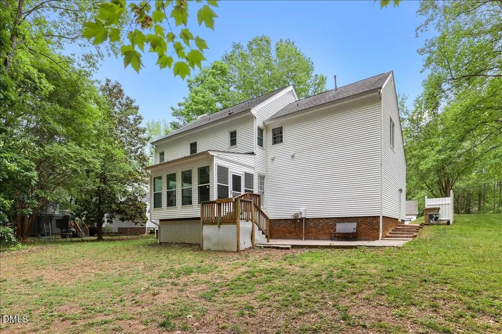 117 Cricket Hollow Run Clayton NC 27520