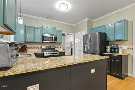 117 Cricket Hollow Run Clayton NC 27520