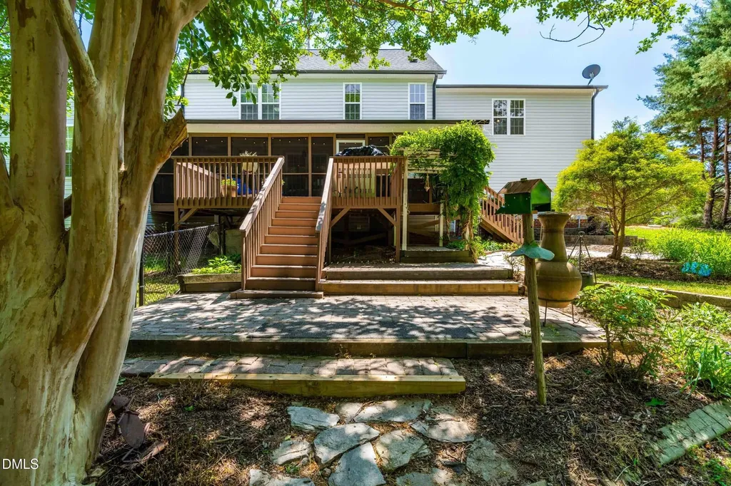 374 Travel Lite Drive Raleigh NC 27603