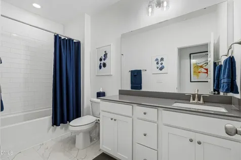 1004 Manchaca Loop Apex NC 27539