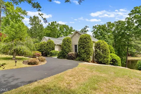 39 Indian Trail Sanford NC 27332