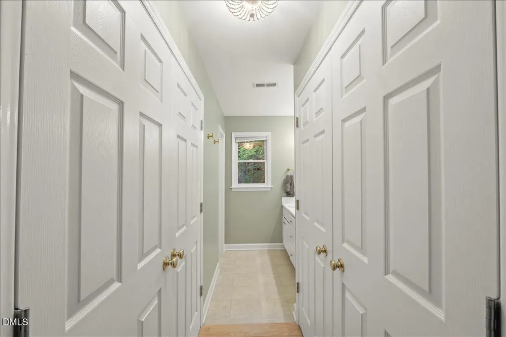 6733 Eastbrook Drive Raleigh NC 27615