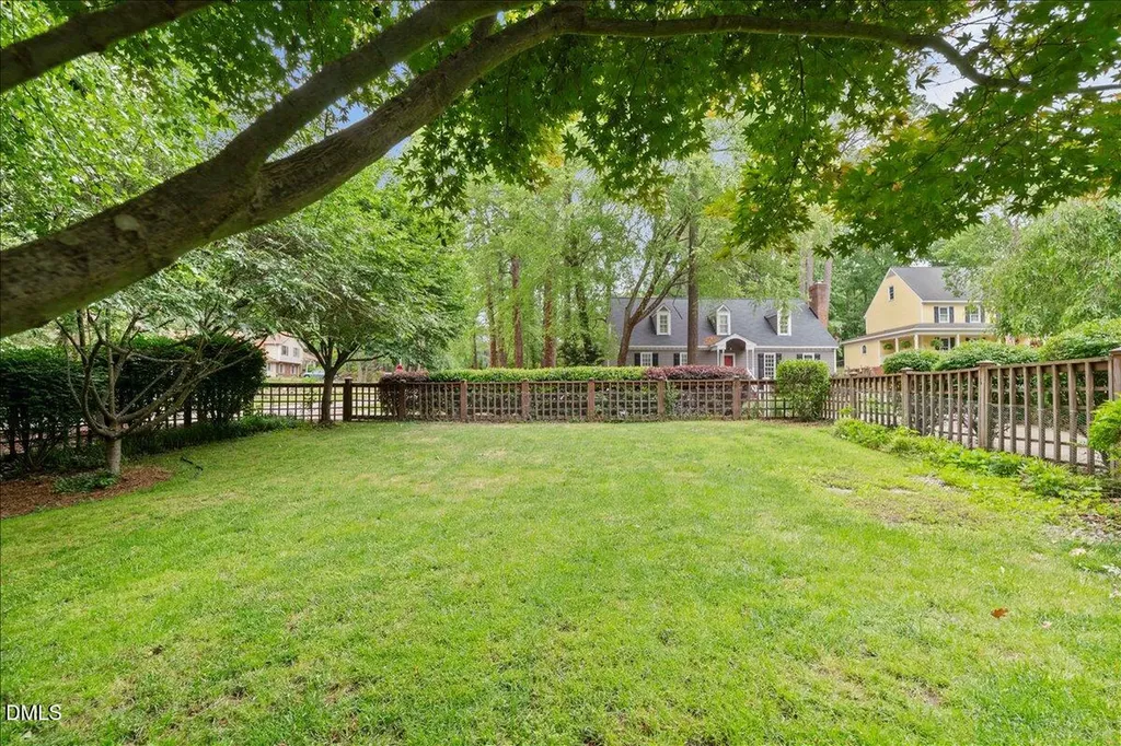 6733 Eastbrook Drive Raleigh NC 27615