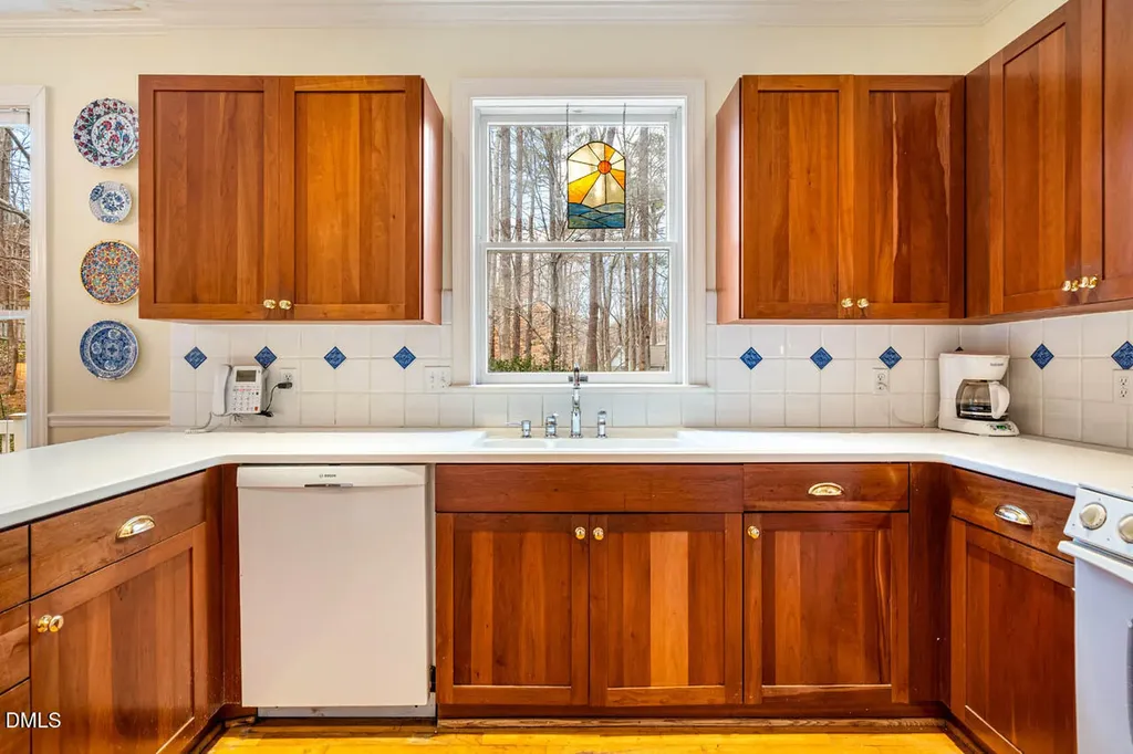 105 Bristol Drive Chapel Hill NC 27516