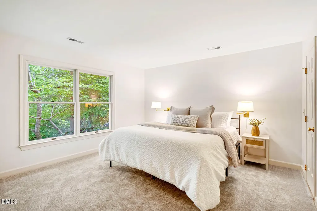 105 Bristol Drive Chapel Hill NC 27516