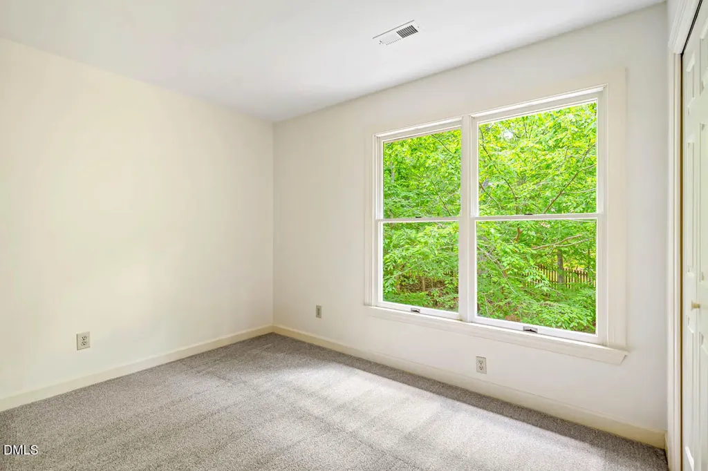 105 Bristol Drive Chapel Hill NC 27516