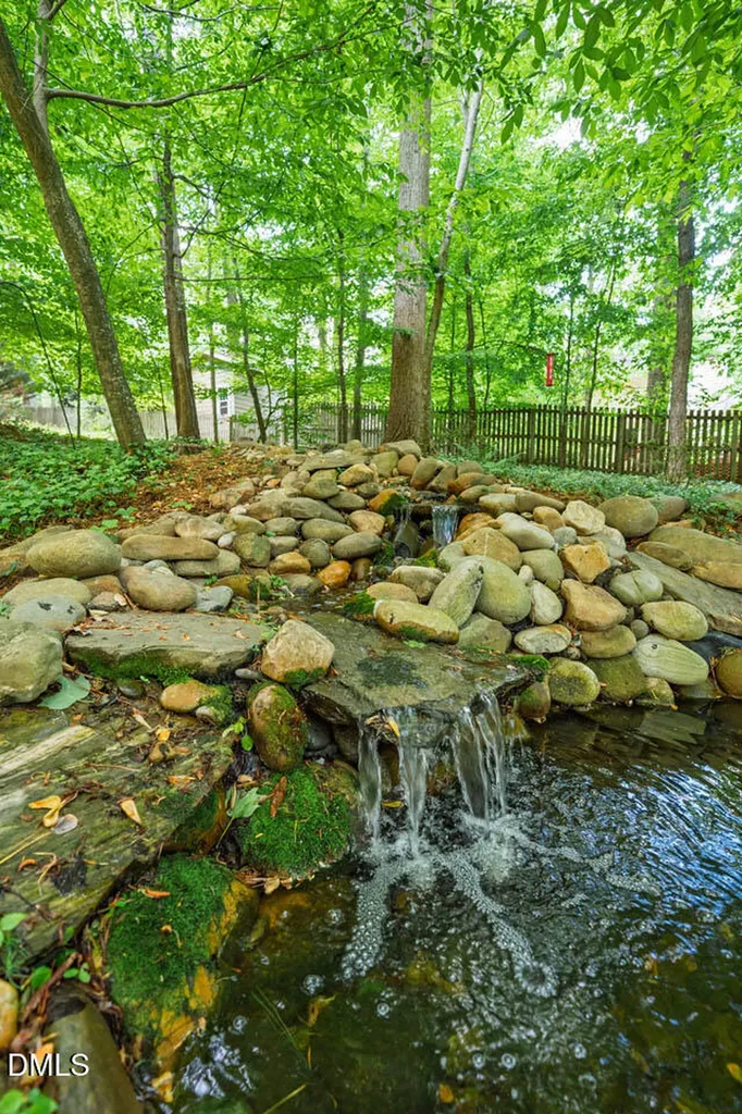 105 Bristol Drive Chapel Hill NC 27516
