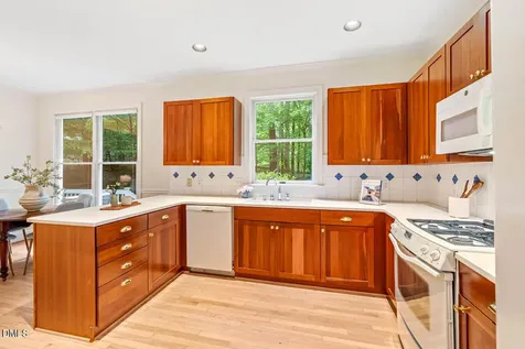 105 Bristol Drive Chapel Hill NC 27516