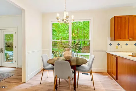 105 Bristol Drive Chapel Hill NC 27516