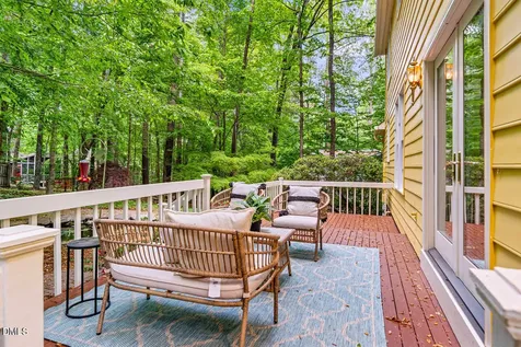105 Bristol Drive Chapel Hill NC 27516