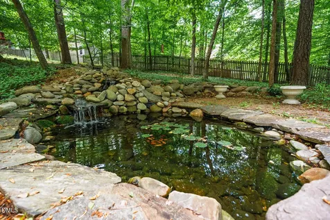 105 Bristol Drive Chapel Hill NC 27516