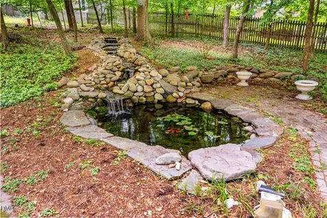 105 Bristol Drive Chapel Hill NC 27516