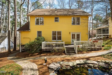 105 Bristol Drive Chapel Hill NC 27516