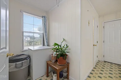 111 Cockrell Avenue Kenly NC 27542