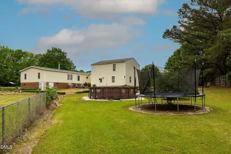 111 Cockrell Avenue Kenly NC 27542
