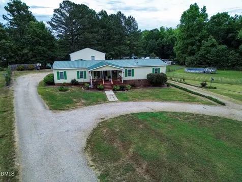 111 Cockrell Avenue Kenly NC 27542