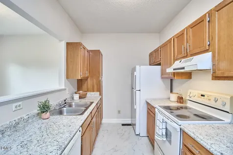 111 Windward Court Cary NC 27513