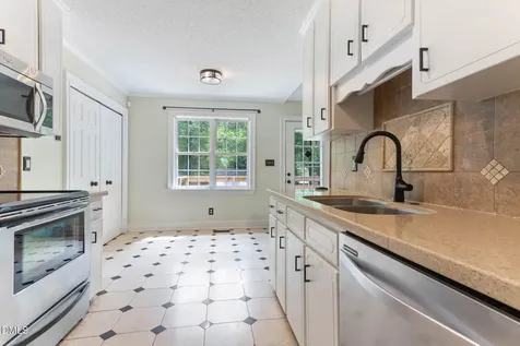 2801 Old Stagecoach Lane Raleigh NC 27603