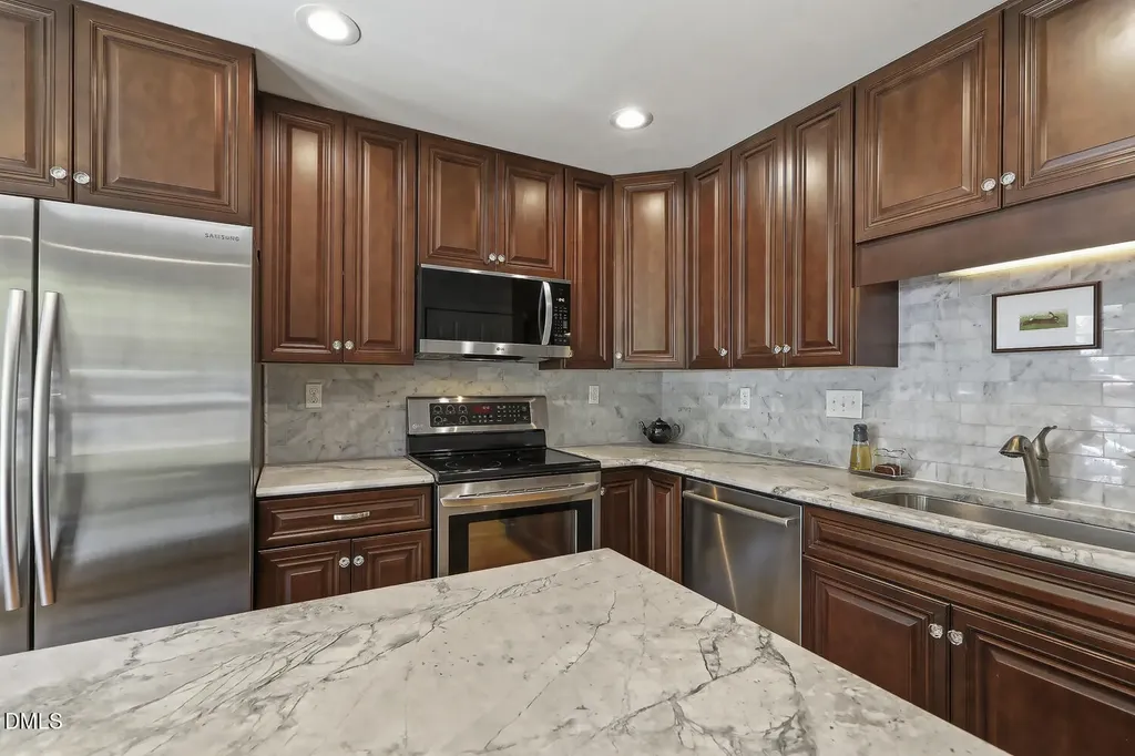 1210 Cranebridge Place Chapel Hill NC 27517