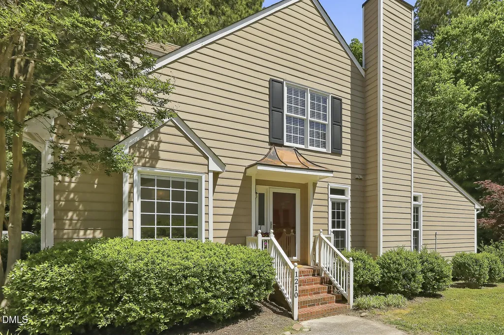 1210 Cranebridge Place Chapel Hill NC 27517