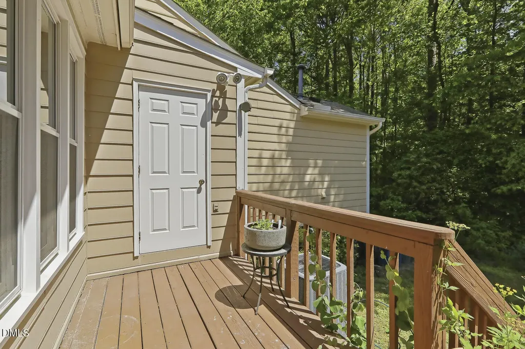 1210 Cranebridge Place Chapel Hill NC 27517