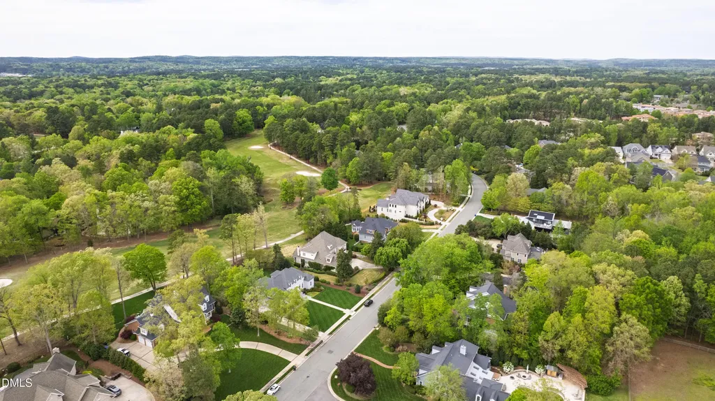 325 Nottingham Drive Chapel Hill NC 27517